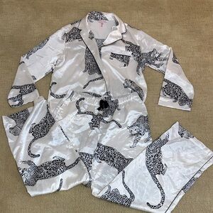 Victoria's Secret Black and White Leopard Print Pajamas